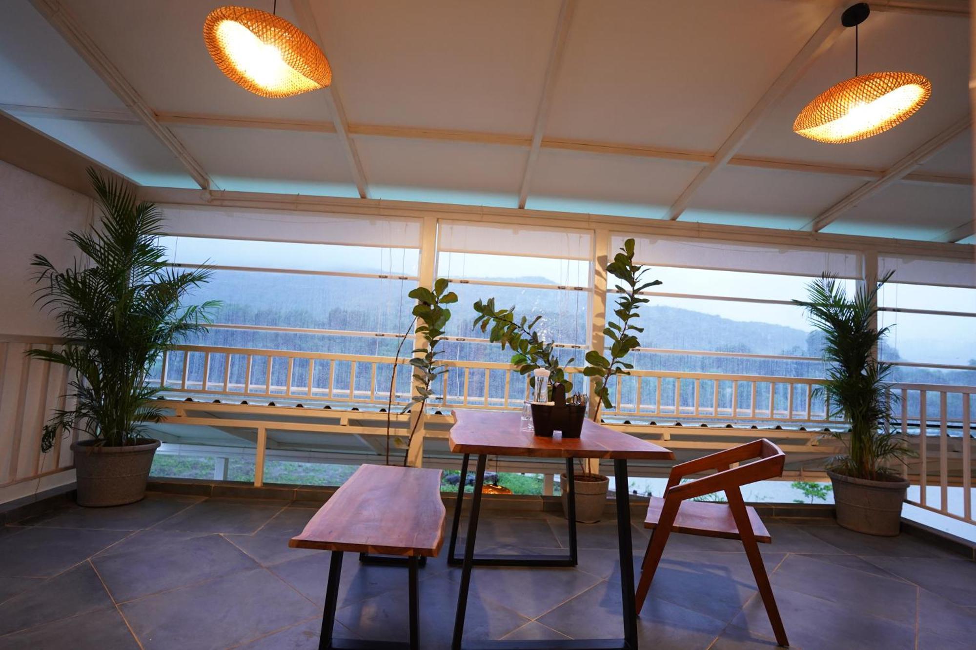 The Boat Club,Karjat Otel Dış mekan fotoğraf