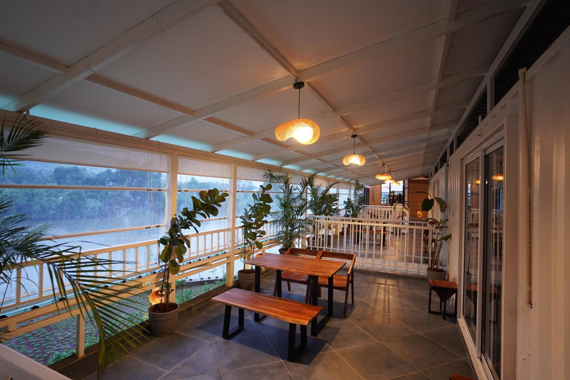 The Boat Club,Karjat Otel Dış mekan fotoğraf